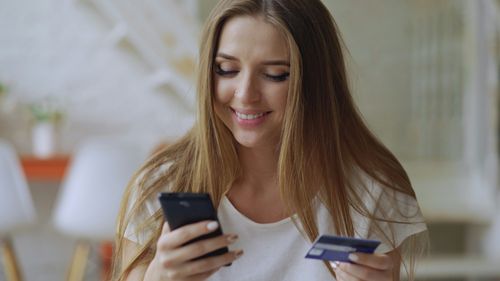 How Escrow Payments Protect You When Hiring Vendors Abroad